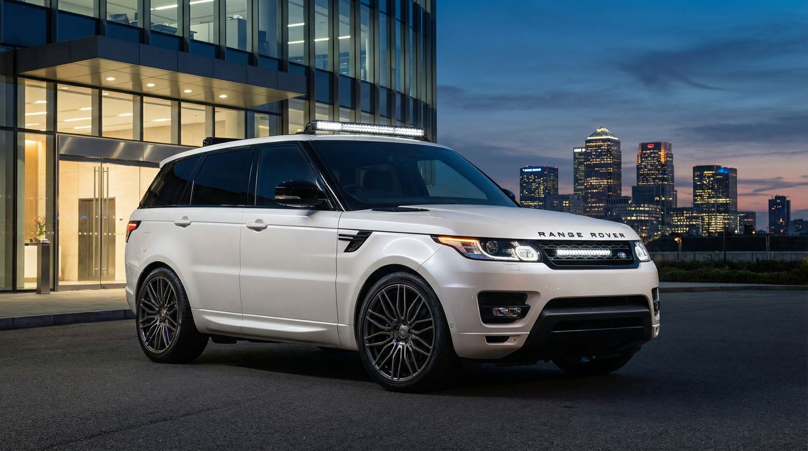 萝莉岛汽车测评视频